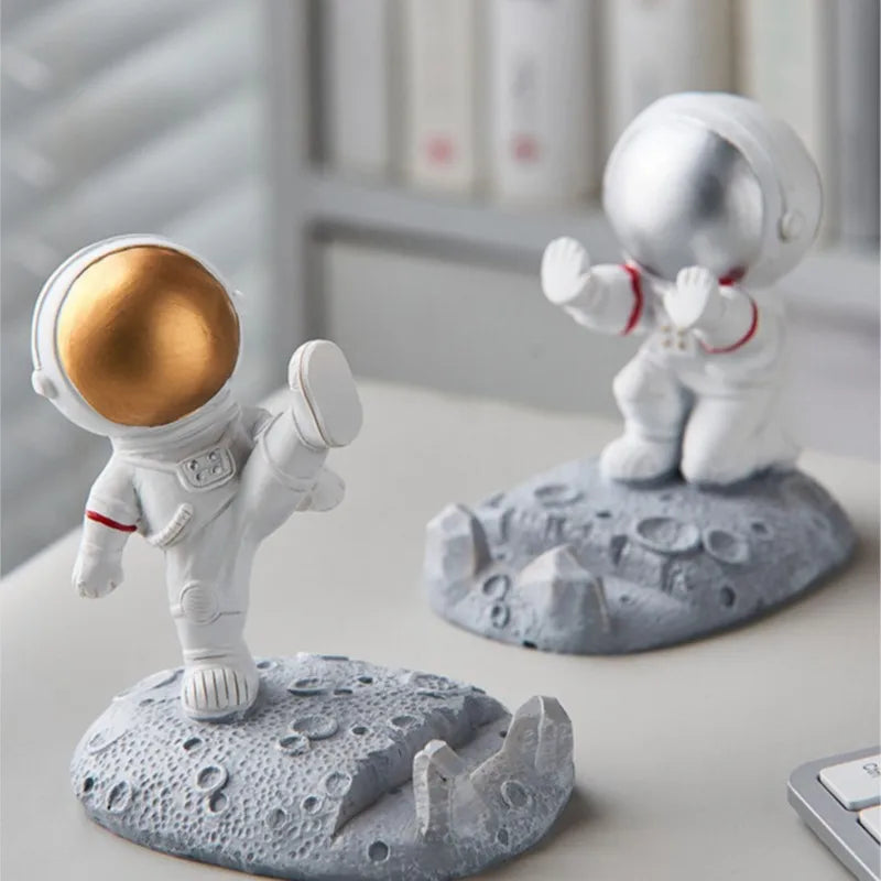 Office Desk Decoration Nordic Style Astronauts